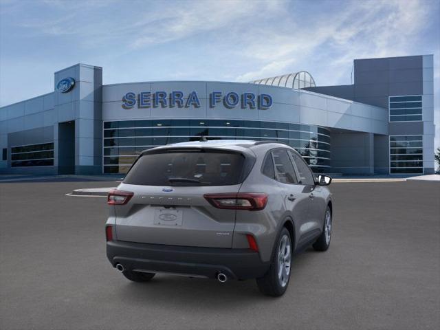 Photo of 2025 Carbonized Gray Metallic Ford Escape