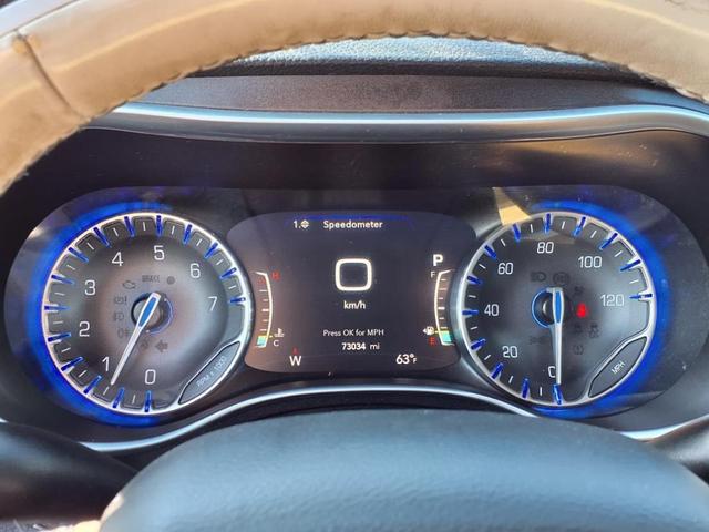 Photo of 2020 Jazz Blue Pearlcoat Chrysler Pacifica