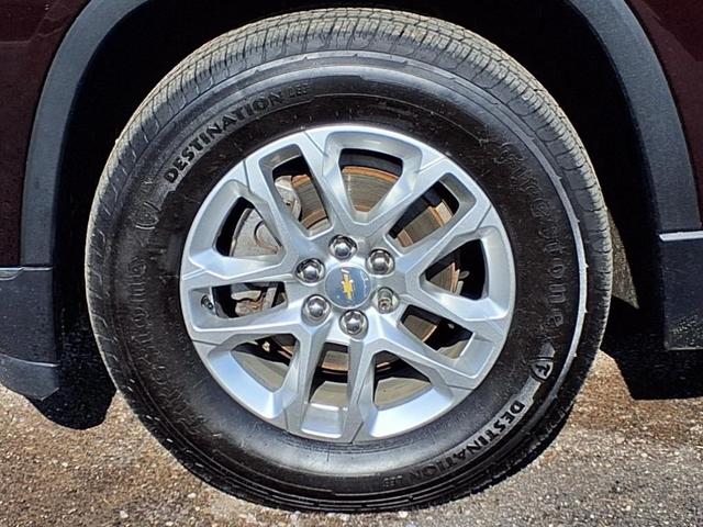 Photo of 2020 Black Cherry Metallic Chevrolet Traverse