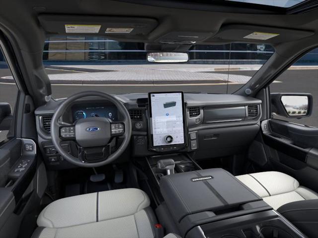 Photo of 2025 Agate Black Metallic Ford F-150 Lightning