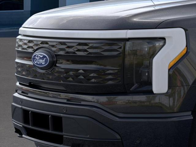 Photo of 2025 Agate Black Metallic Ford F-150 Lightning