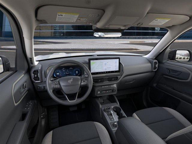 Photo of 2025 Oxford White Ford Bronco Sport