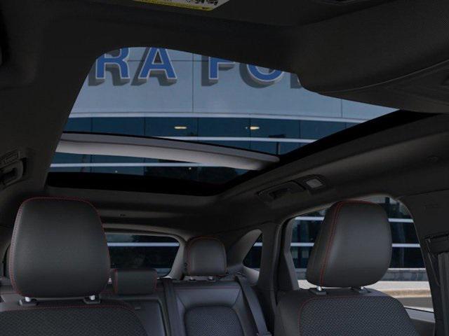 Photo of 2025 Rapid Red Metallic Tinted Clearcoat Ford Escape