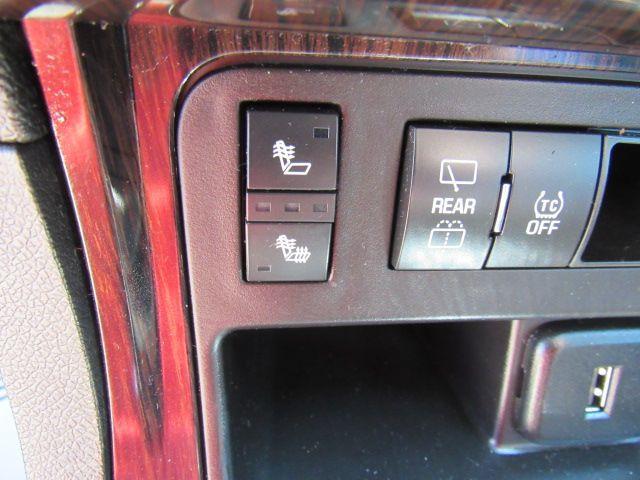 Photo of 2017 Silver Ice Metallic Chevrolet Traverse