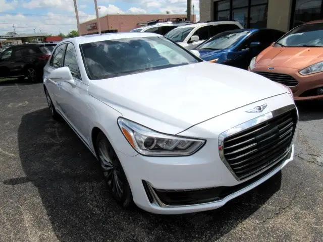 2017 Genesis G90