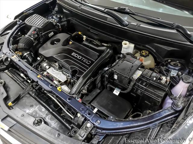 Photo of 2018 Storm Blue Metallic Chevrolet Equinox