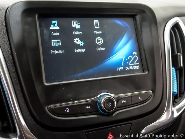 Photo of 2018 Storm Blue Metallic Chevrolet Equinox
