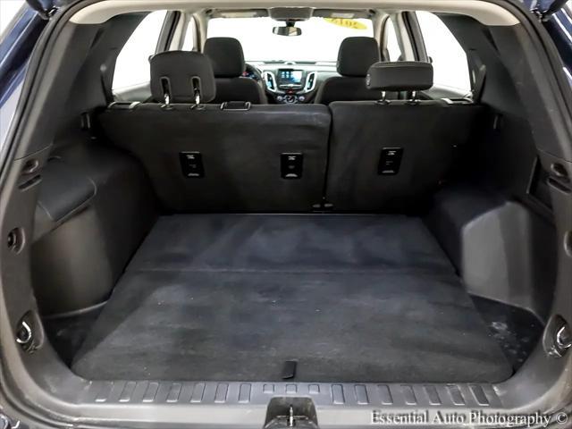 Photo of 2018 Storm Blue Metallic Chevrolet Equinox