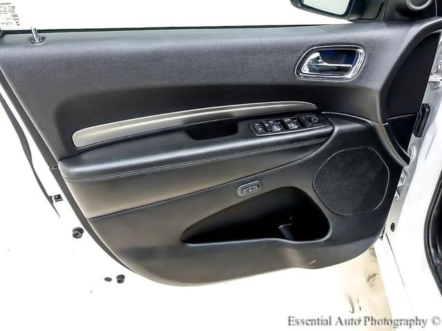 Photo of 2015 Bright White Clearcoat Dodge Durango