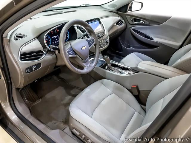 Photo of 2020 Gray Chevrolet Malibu