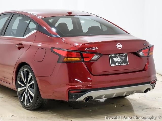 Photo of 2019 Scarlet Ember Tintcoat Nissan Altima