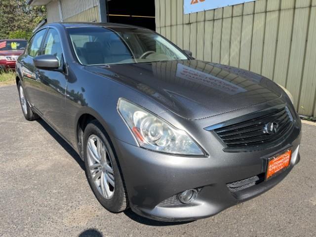 2011 Infiniti G37