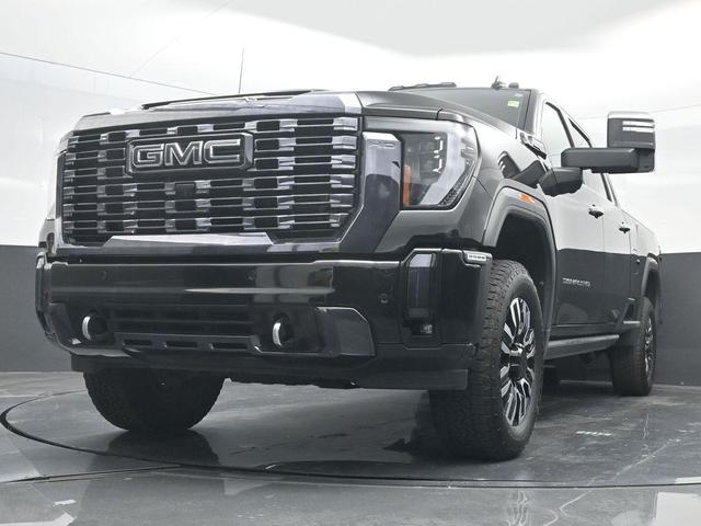 Photo of 2024 Onyx Black GMC Sierra 3500