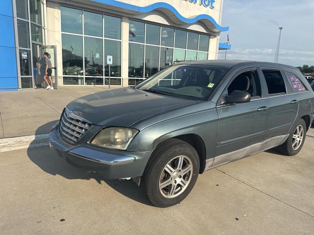 Photo of 2005 Green Chrysler Pacifica