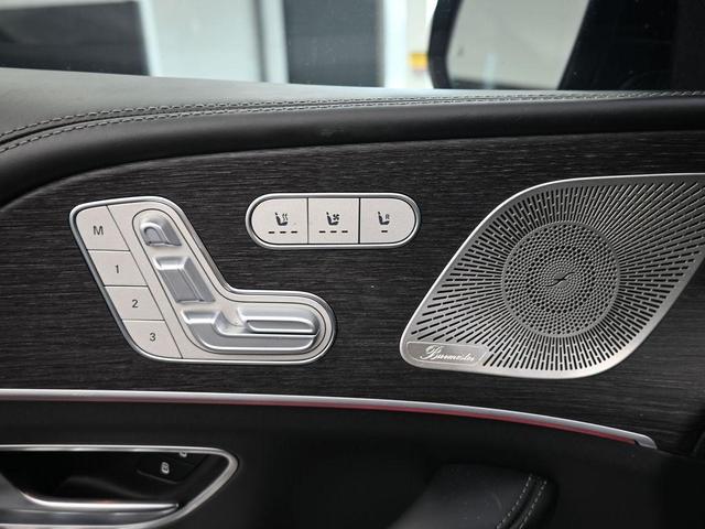 Photo of 2022 Black Mercedes-Benz AMG GLE 63