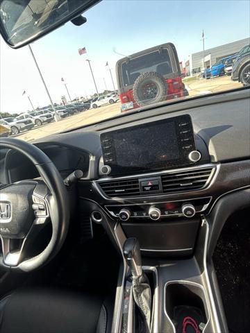 Photo of 2021 Crystal Black Pearl Honda Accord