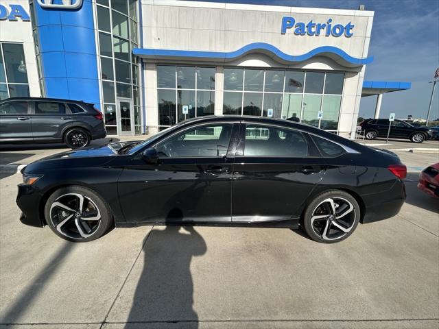 Photo of 2021 Crystal Black Pearl Honda Accord