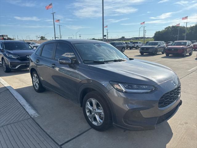 Photo of 2024 Modern Steel Honda HR-V