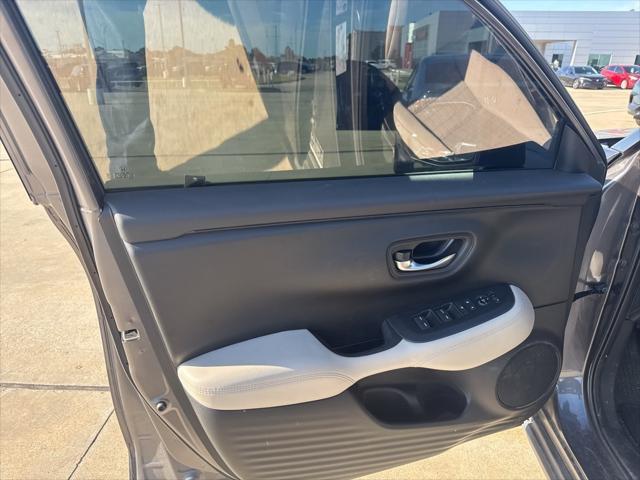 Photo of 2024 Modern Steel Honda HR-V