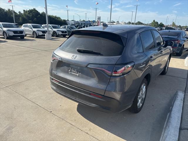 Photo of 2024 Modern Steel Honda HR-V