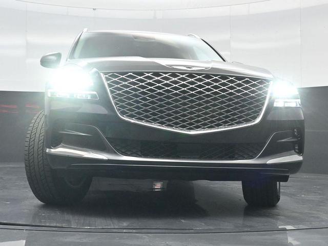 Photo of 2024 Makalu Gray Genesis GV80