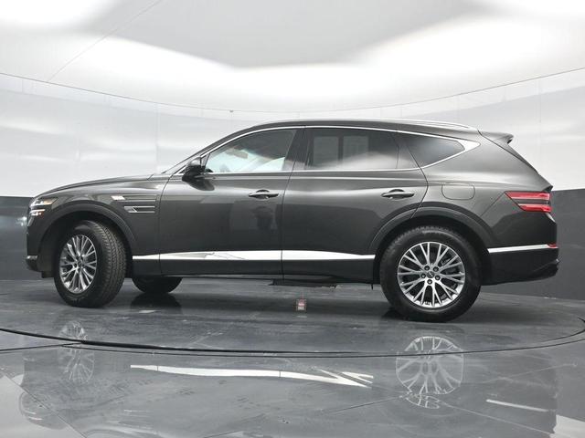 Photo of 2024 Makalu Gray Genesis GV80