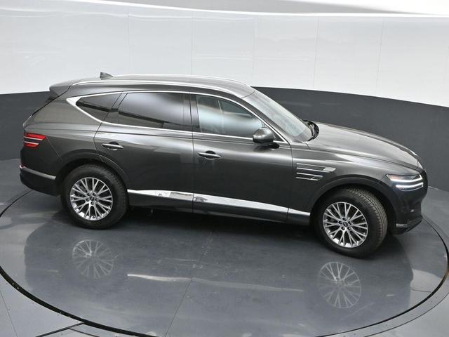 Photo of 2024 Makalu Gray Genesis GV80