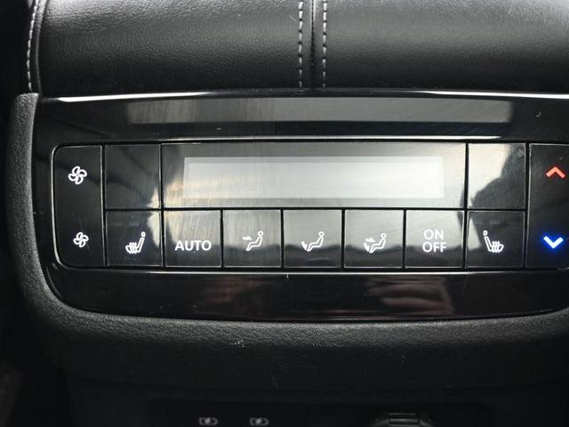 Photo of 2024 Gray INFINITI QX60
