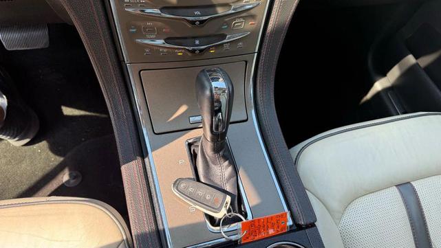 Photo of 2014 Smoked Quartz Metallic Tinted Clearcoat Lincoln MKX