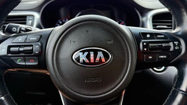 Photo of 2017 Snow White Pearl Kia Sorento