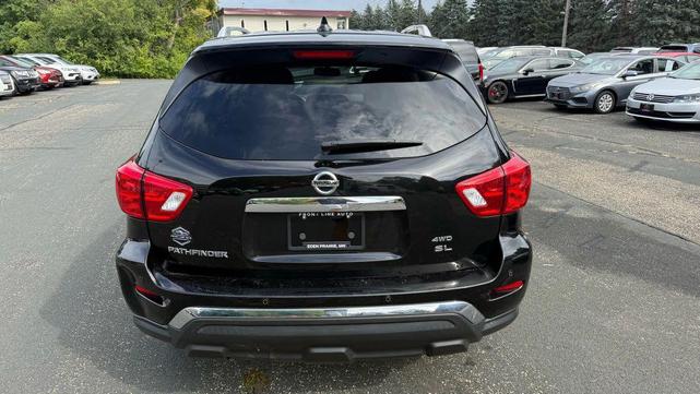 Photo of 2020 Magnetic Black Pearl Nissan Pathfinder