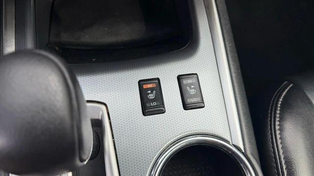 Photo of 2020 Magnetic Black Pearl Nissan Pathfinder