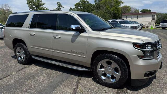 Photo of 2015 Gold Chevrolet Suburban