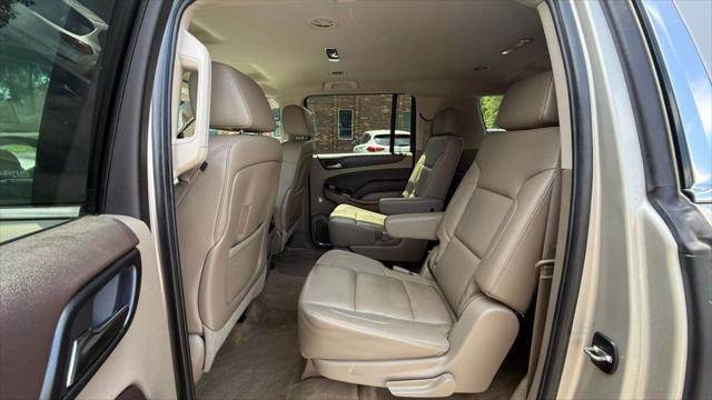 Photo of 2015 Gold Chevrolet Suburban