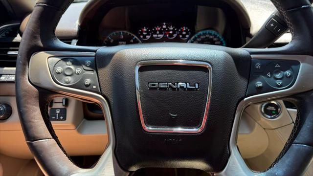Photo of 2017 White GMC Yukon XL