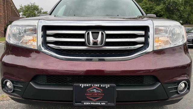 Photo of 2013 Burgundy Honda Pilot