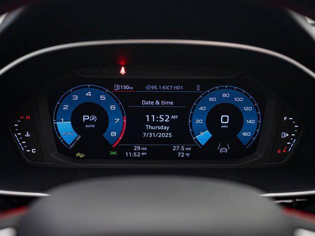 Photo of 2025 Daytona Gray Pearl Effect Audi Q3