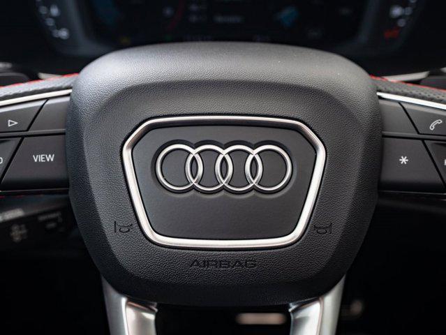 Photo of 2025 Daytona Gray Pearl Effect Audi Q3