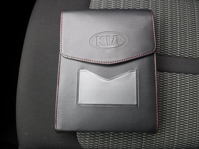 Photo of 2021 Sparkling Silver Kia Sorento