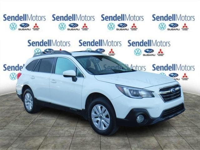 Photo of 2019 Crystal White Pearl Subaru Outback