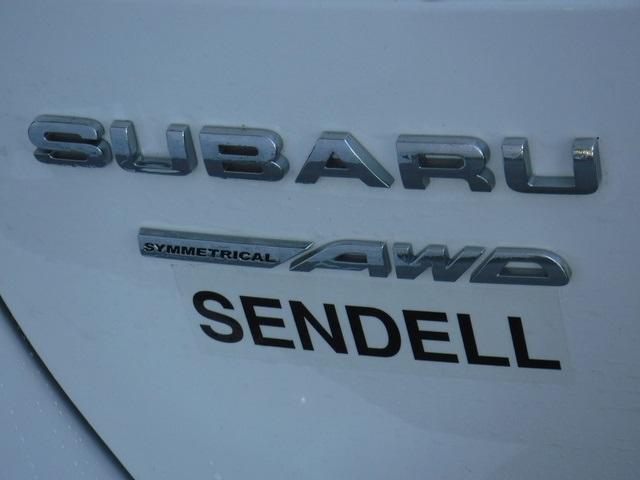 Photo of 2019 Crystal White Pearl Subaru Outback