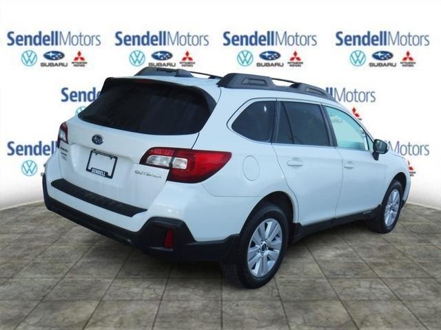 Photo of 2019 Crystal White Pearl Subaru Outback