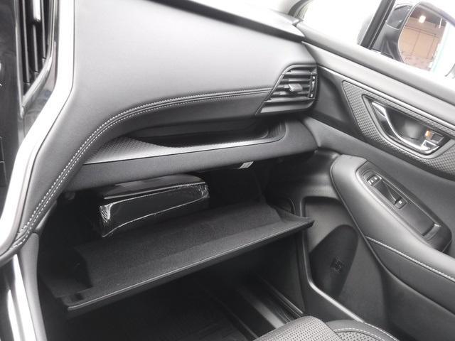 Photo of 2025 Ice Silver Metallic Subaru Outback