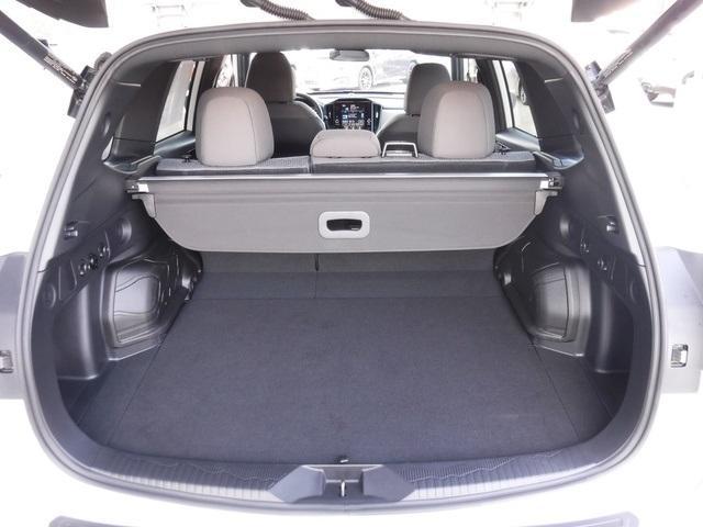 Photo of 2025 Crystal White Pearl Subaru Forester