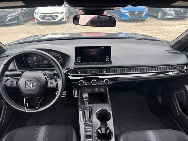 Photo of 2024 Gray Honda Civic