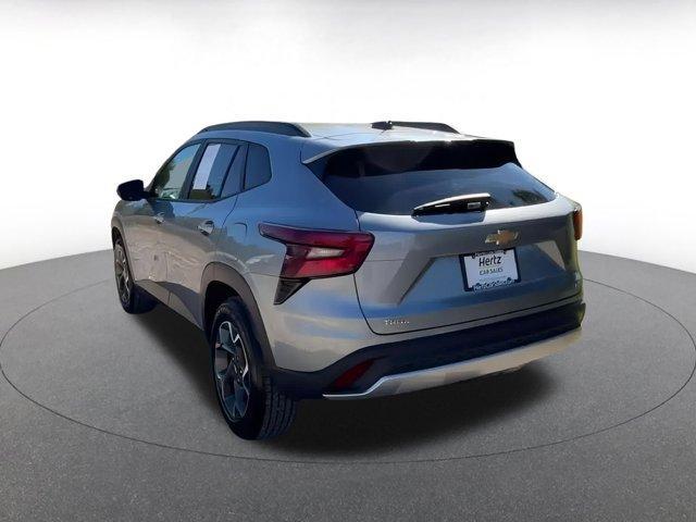 Photo of 2024 Sterling Gray Metallic Chevrolet Trax
