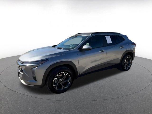 Photo of 2024 Sterling Gray Metallic Chevrolet Trax