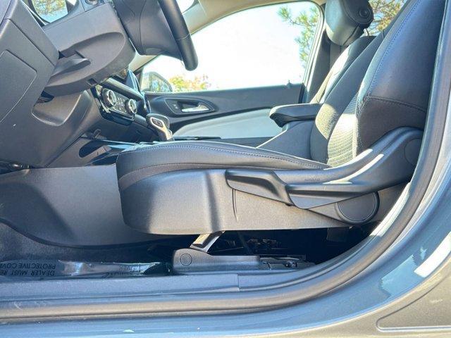Photo of 2024 Sterling Gray Metallic Chevrolet Trax