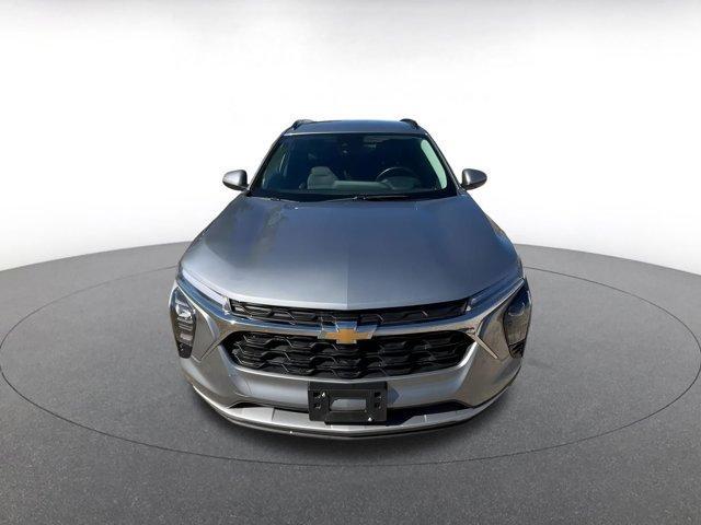 Photo of 2024 Sterling Gray Metallic Chevrolet Trax