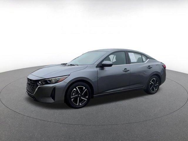 Photo of 2024 Gun Metallic Nissan Sentra